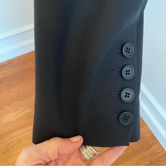 THEORY Single Breasted Two Button Cropped Blazer Jacket in Black Size 10 - Picture 6 of 9